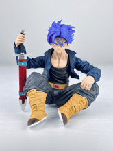 Capsule.pt - Figura Dragon Ball - Trunks - 15 cm